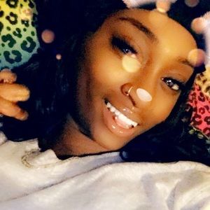 Meet your Posher, Toree